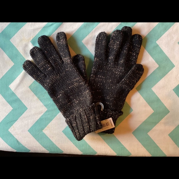 NWT Gap Factory black and gold winter hat and gloves - Picture 3 of 3
